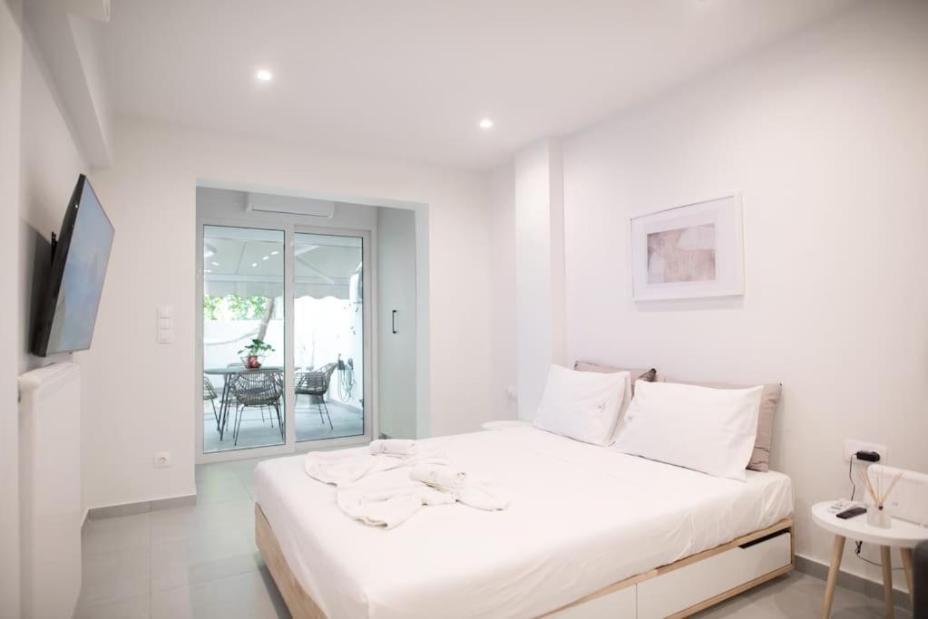 Luxury Studio With Garden Next To Acropolis Athen Exterior foto