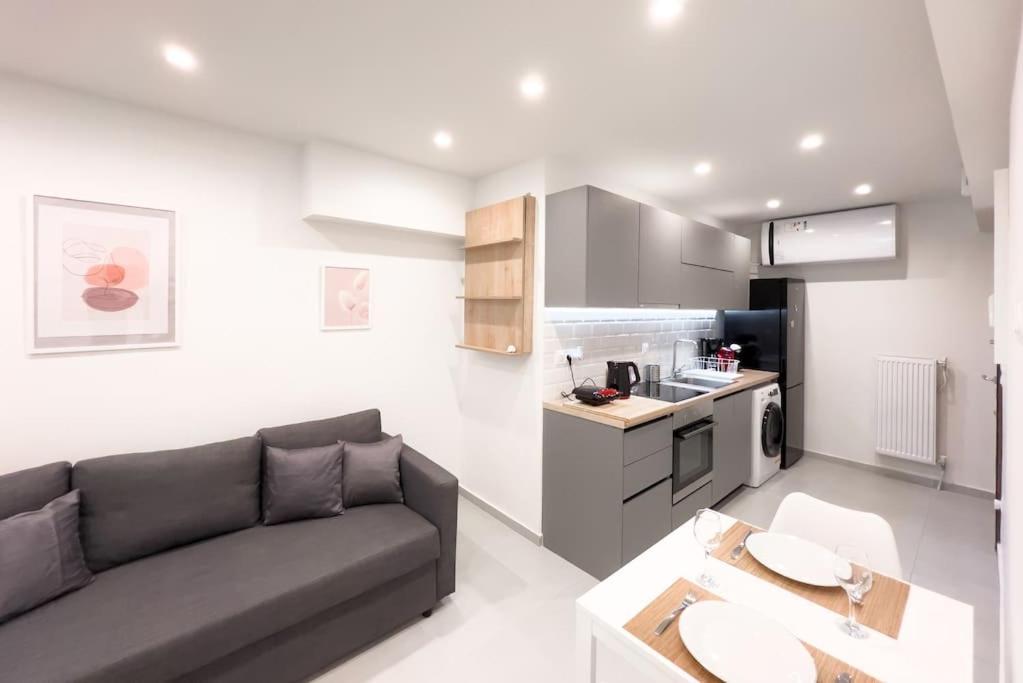 Luxury Studio With Garden Next To Acropolis Athen Exterior foto
