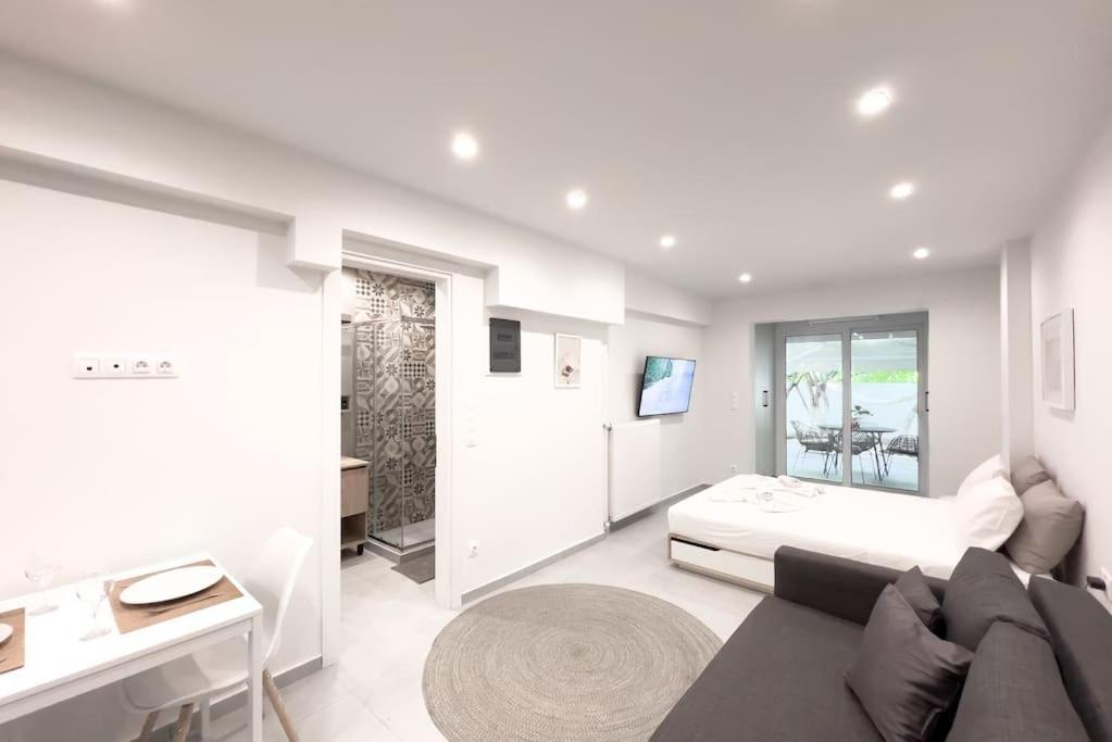 Luxury Studio With Garden Next To Acropolis Athen Exterior foto